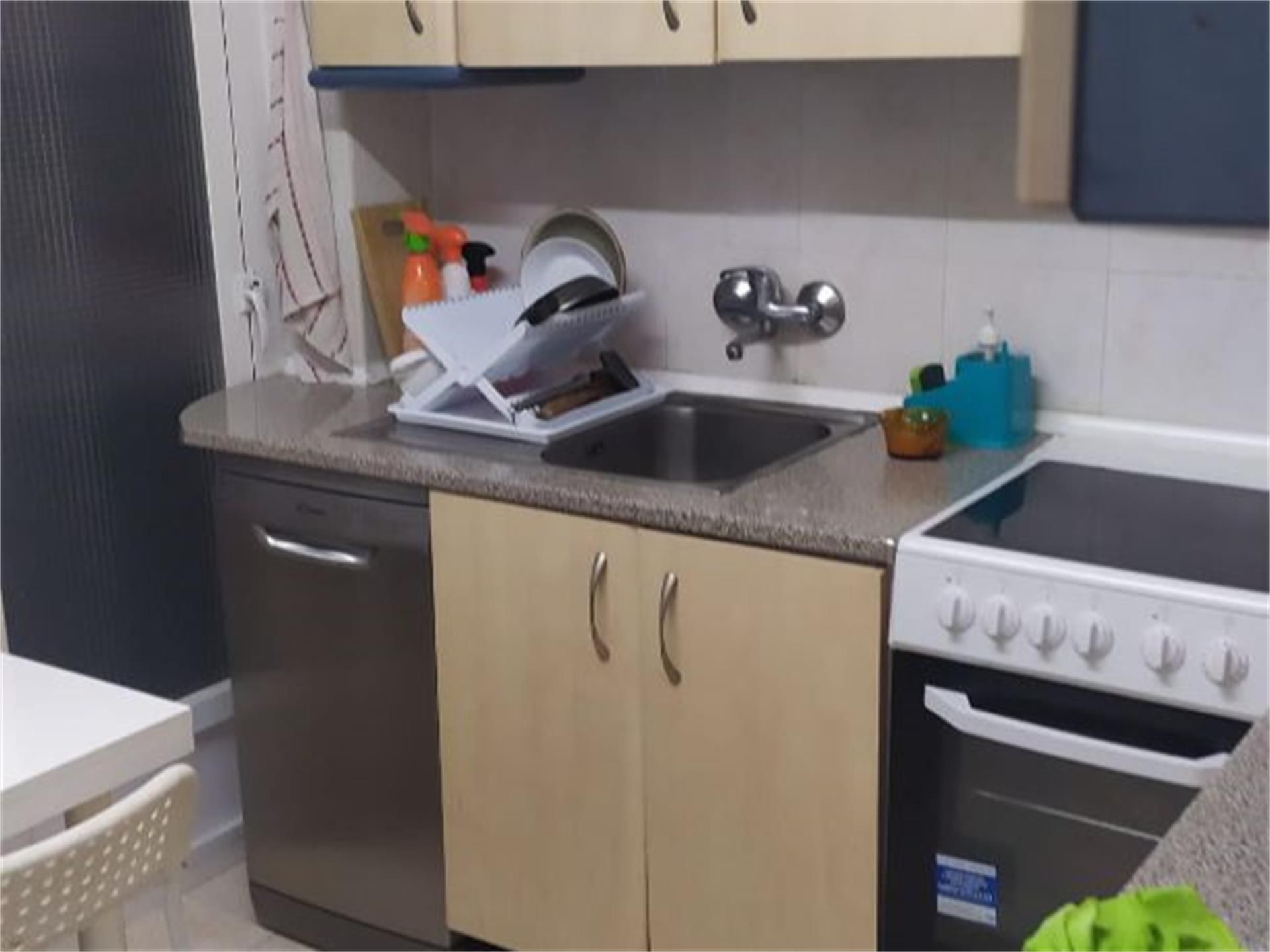 Cuina de Pis en venda en Humanes de Madrid amb Parquet i Moblat