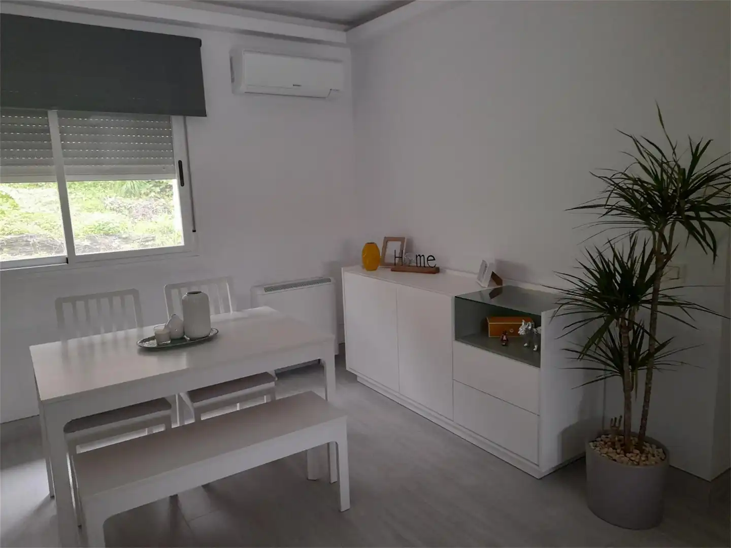 Piso en venta en Calle Callejón, 25, Setenil de las Bodegas Habitación de Piso en venta en Setenil de las Bodegas con Aire acondicionado, Calefacción y Amueblado