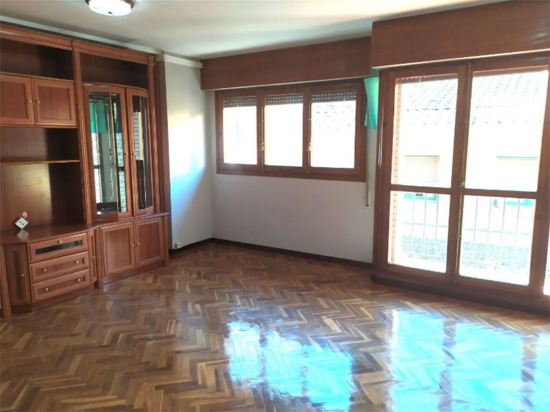 Bedroom of Flat for sale in Gallur  with Air Conditioner and Balcony