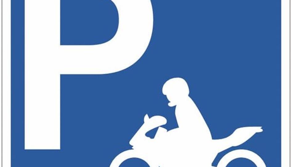 Foto 1 de Garatge de lloguer a Carrer Via de L'esport, 28, Sant Andreu de la Barca, Barcelona