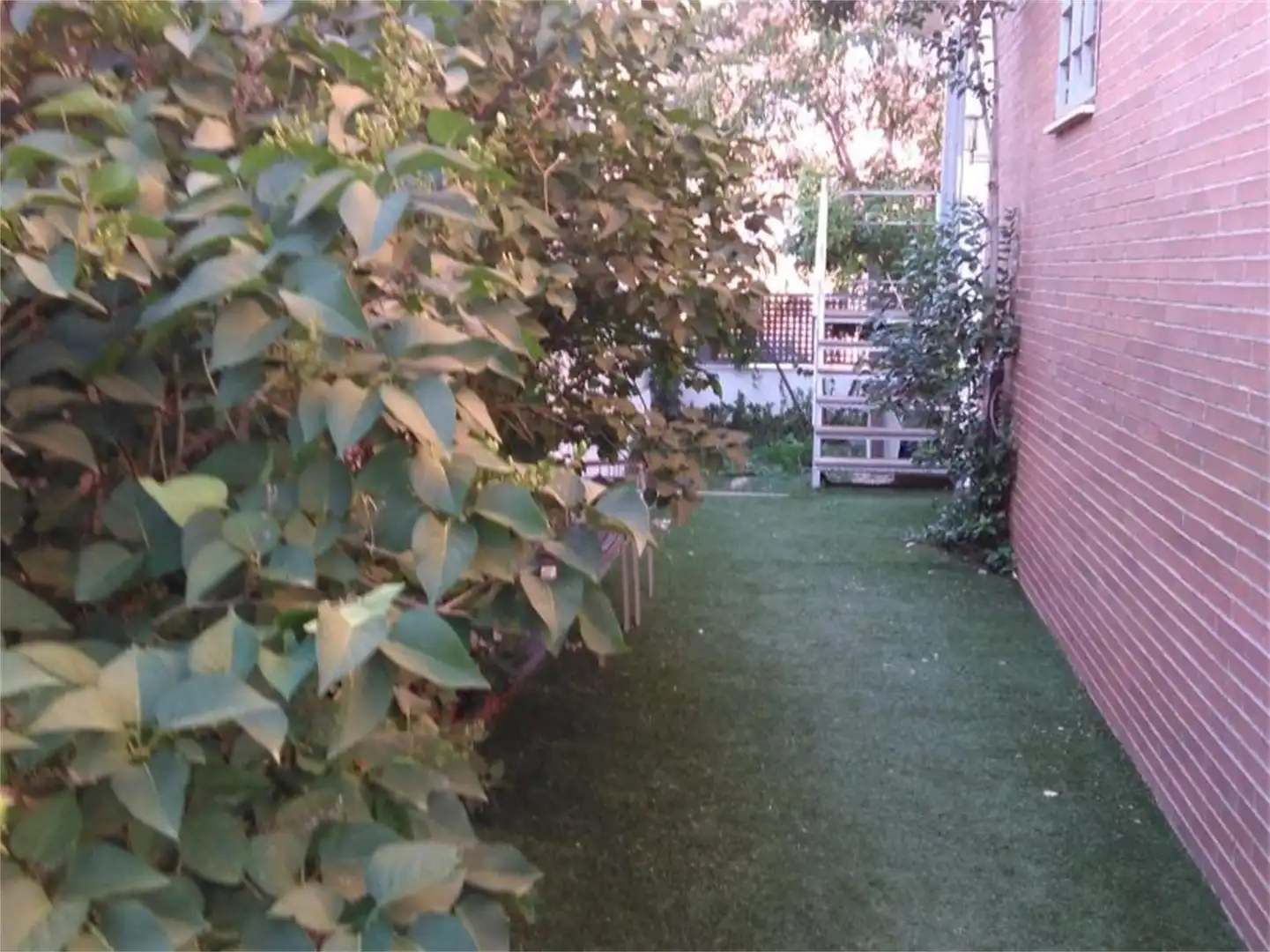 Casa o xalet en venda a Calle Virgen de la Salceda, 28, Los Valles - Sanz Vázquez - El Fuerte Jardí de Casa o xalet en venda en Guadalajara amb Aire condicionat, Calefacció i Jardí privat