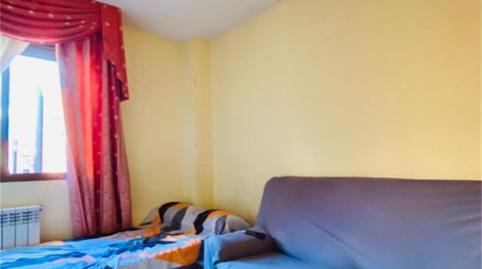 Flat for sale in Calle Horizón, 3, Orcasitas, Madrid - image 2 Photo 2 of Flat for sale in Calle Horizón, 3, Orcasitas, Madrid