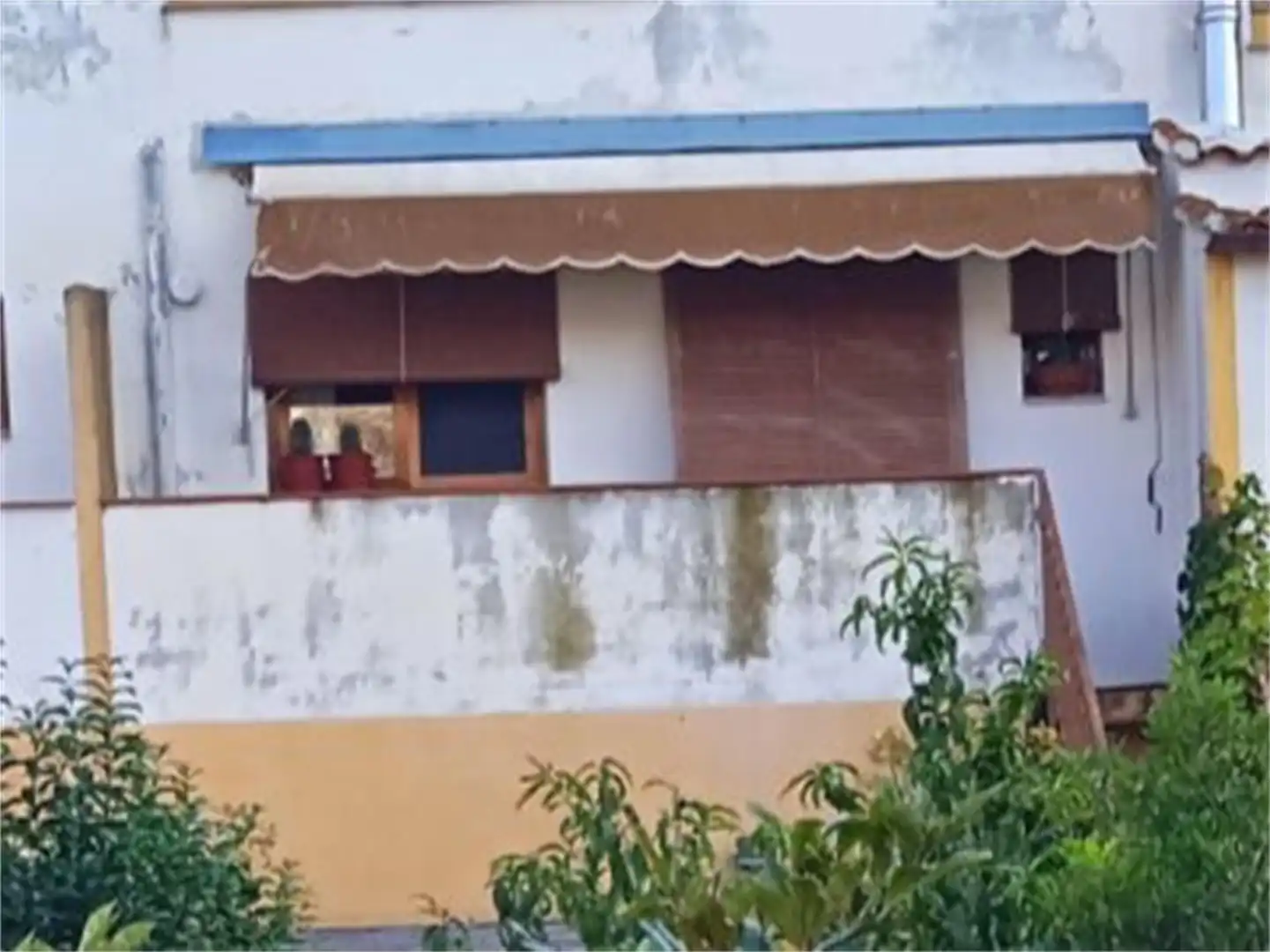 Vista exterior de Casa adosada en venta en Les Coves de Vinromà con Jardín privado, Amueblado y Horno