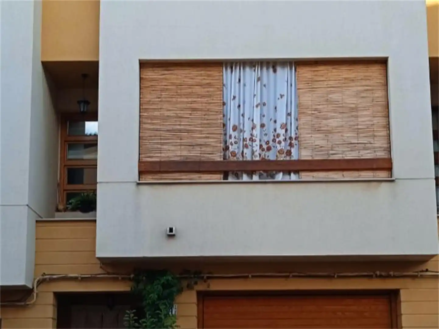 Vista exterior de Casa adosada en venta en Les Coves de Vinromà con Jardín privado, Amueblado y Horno