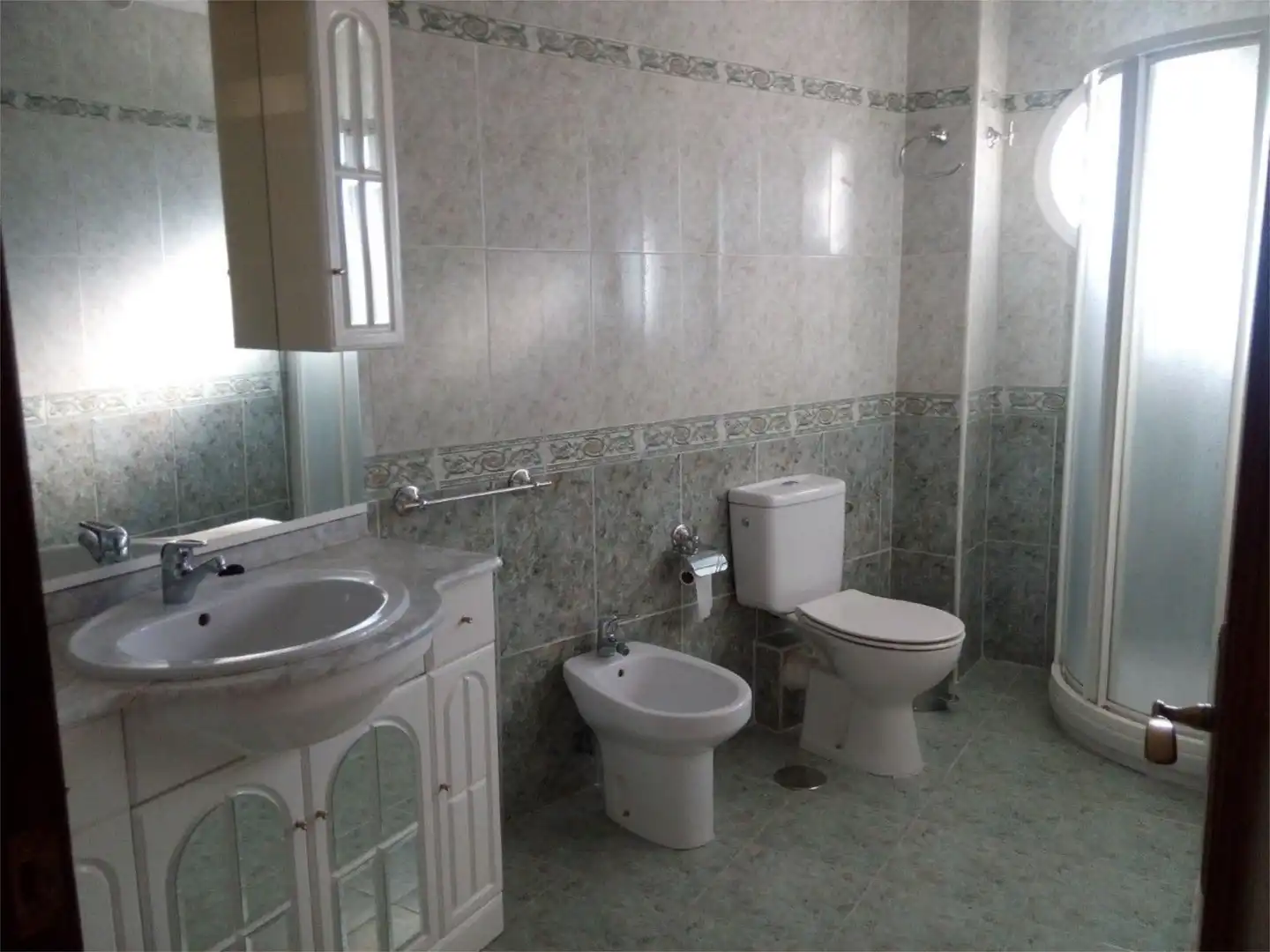 Flat for sale in Calle Manolita Clemente Fernández, 8, Moral de Calatrava Bathroom of Flat for sale in Moral de Calatrava with Air Conditioner and Terrace