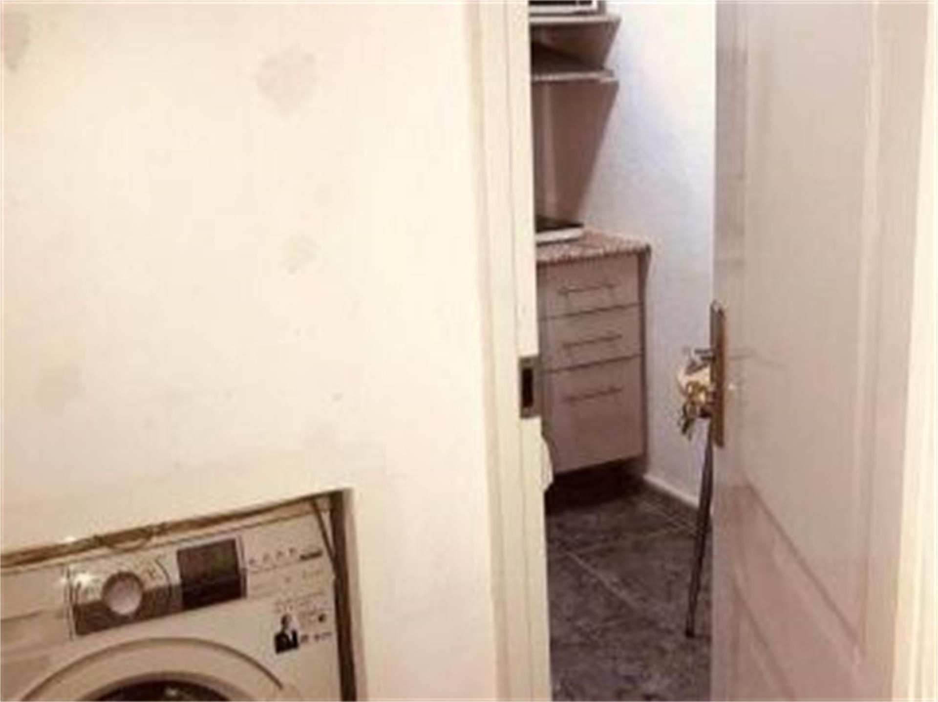 Flat to rent in  Barcelona Capital  with Furnished, Washing machine and Internet