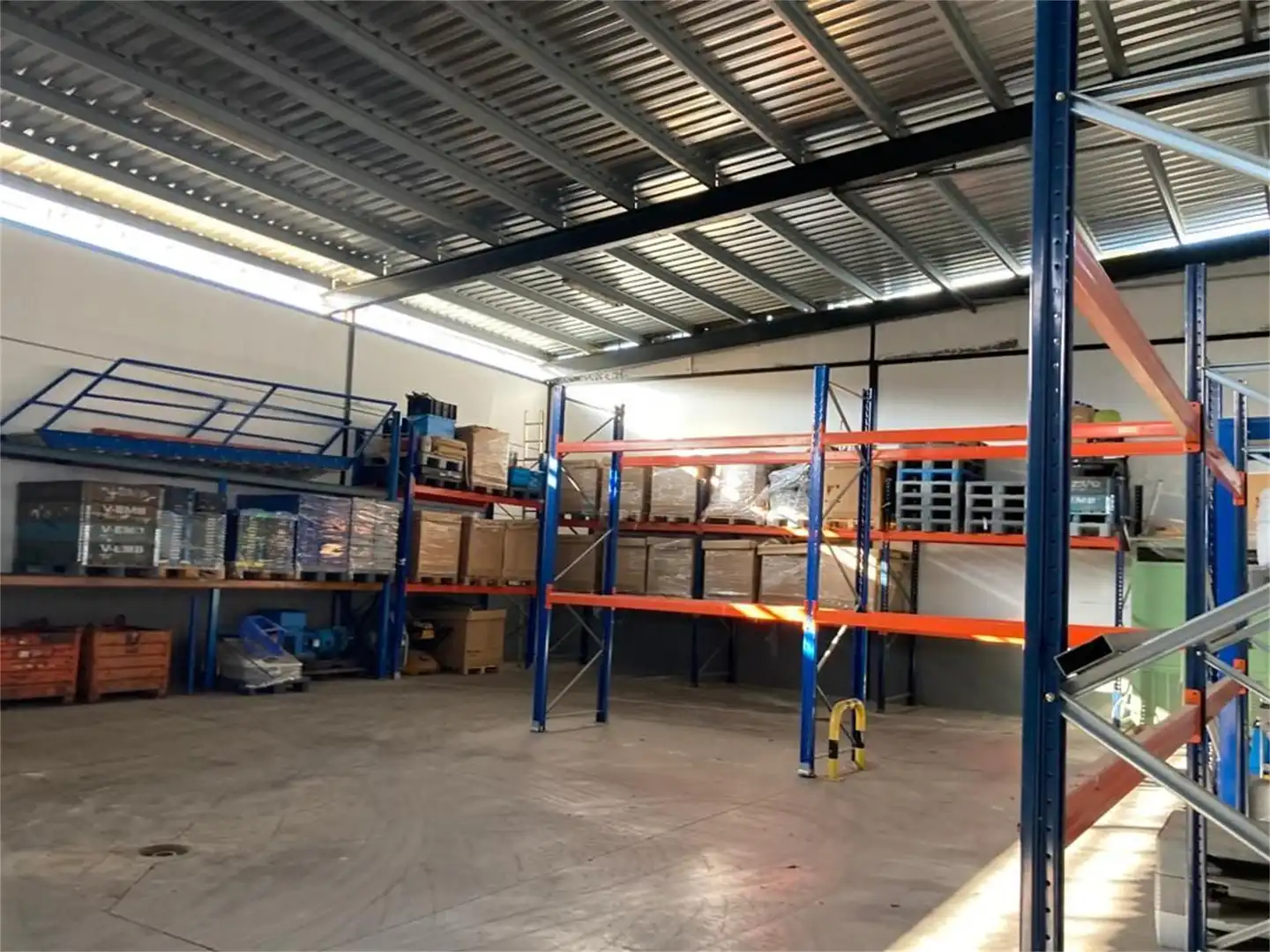Nave industrial en venta en Aranjuez con Aire acondicionado y Calefacción