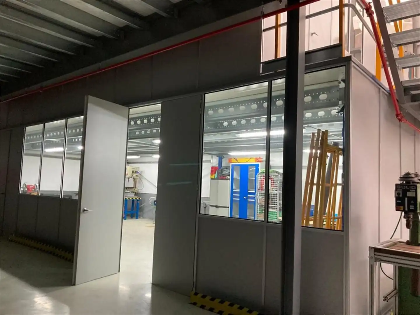 Vista exterior de Nave industrial en venta en Aranjuez con Aire acondicionado y Calefacción