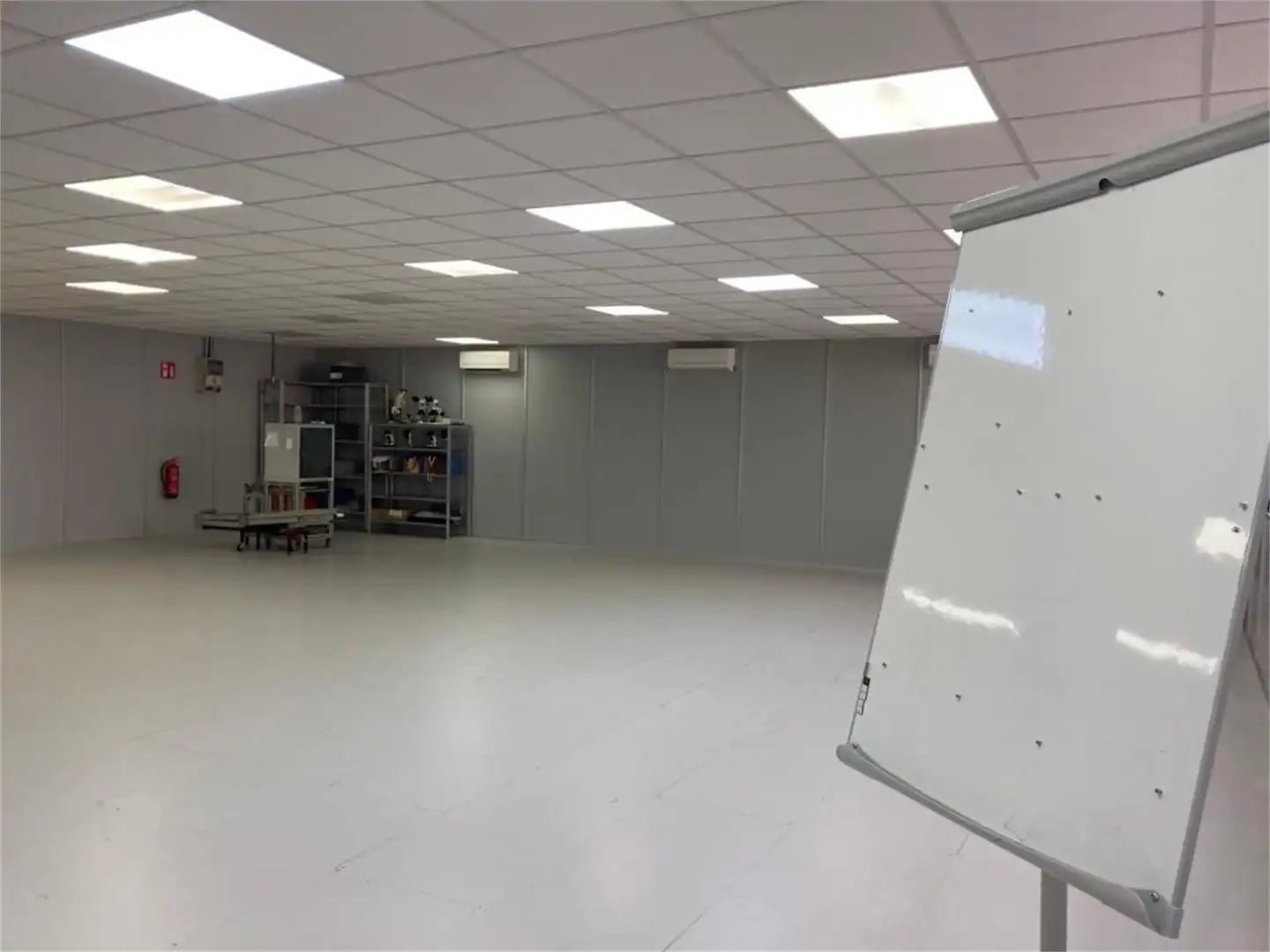 Nave industrial en venta en Aranjuez con Aire acondicionado y Calefacción