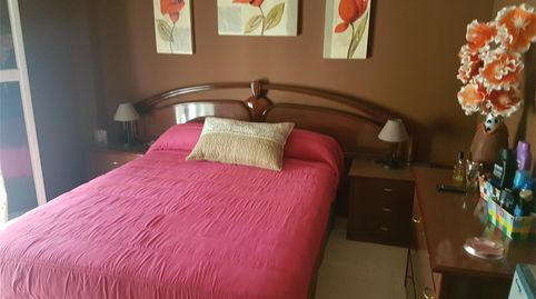 Foto 3 de Casa adosada en venta en Calle Acebuche, Balcón de Sevilla - Atalaya - La Uva - La Extremeña, Camas