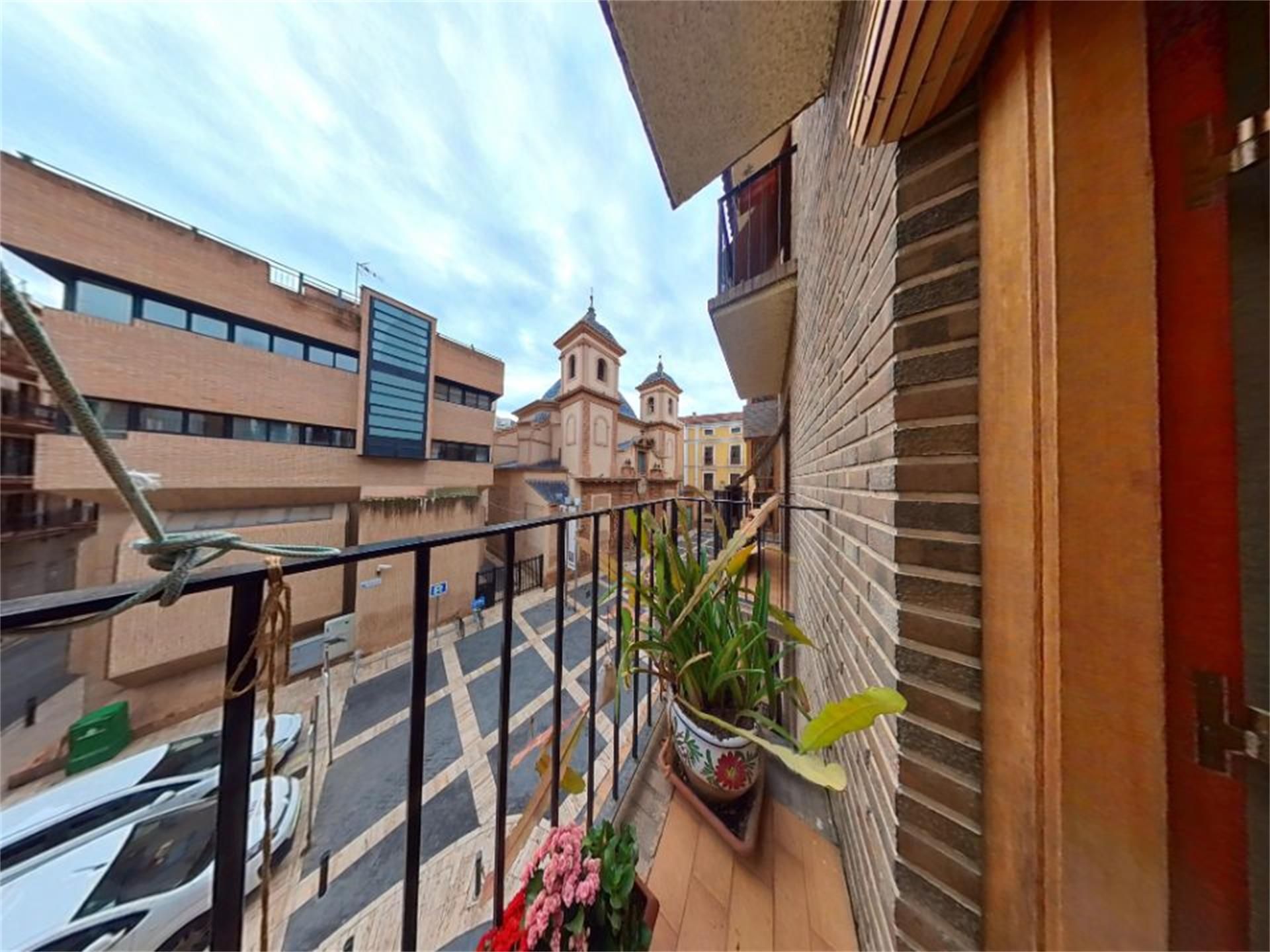Vista exterior de Pis en venda en  Murcia Capital amb Aire condicionat i Balcó