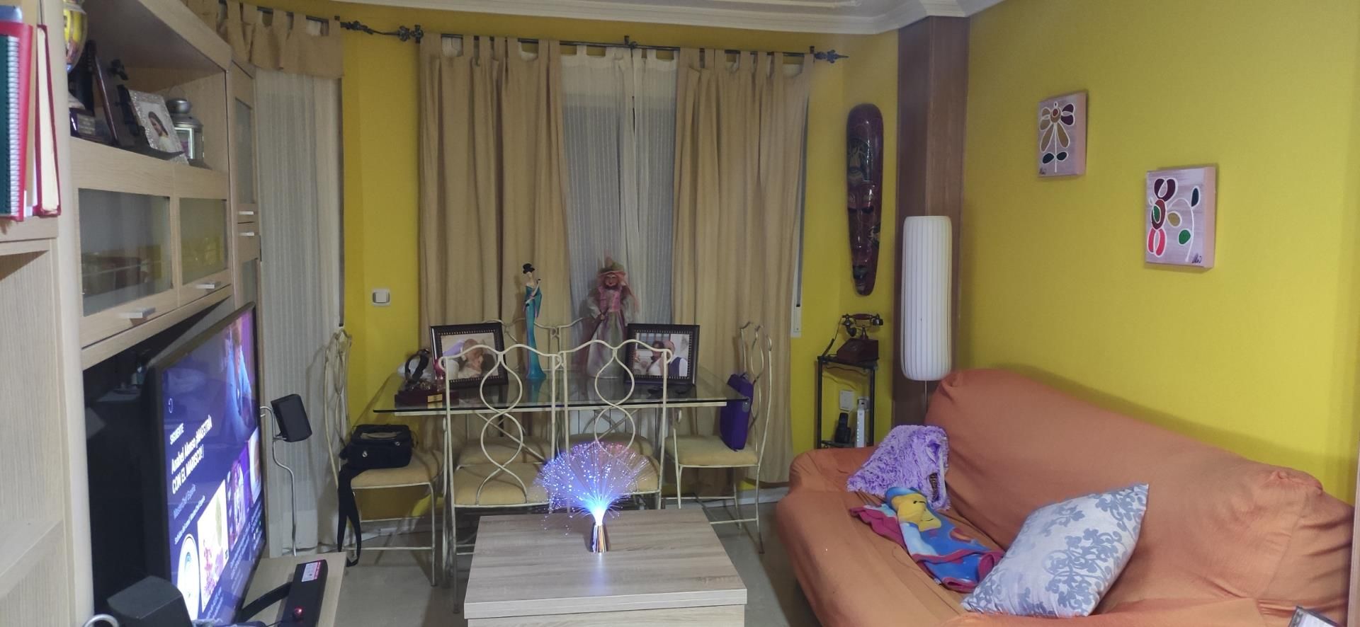 Sala d'estar de Apartament en venda en  Albacete Capital amb Terrassa i Balcó