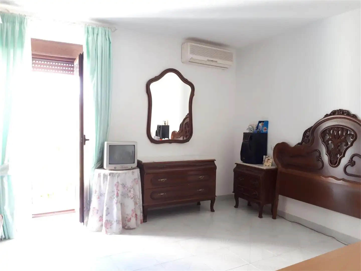 Einfamilien-Reihenhaus zum Verkauf in Calle Alta, 26, Villanueva de Algaidas Schlafzimmer von Einfamilien-Reihenhaus zum Verkauf in Villanueva de Algaidas mit Klimaanlage, Terrasse und Balkon