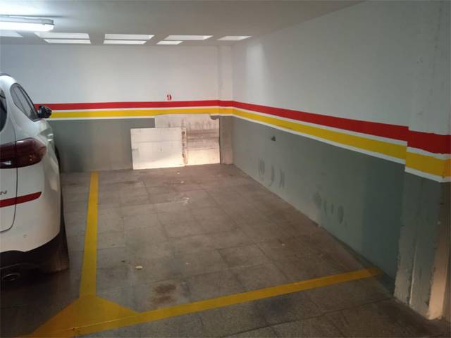 Garaje en Venta en Avinguda de l'Abat Marcet, 201 en Sant Pere