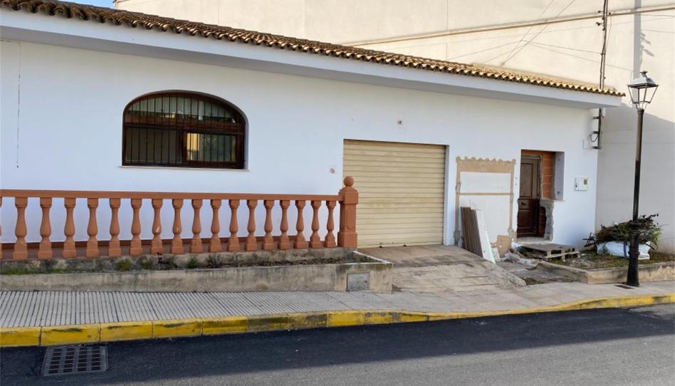 Foto 1 de Casa adosada en venda a Calle Raconada, Benidoleig, Alicante