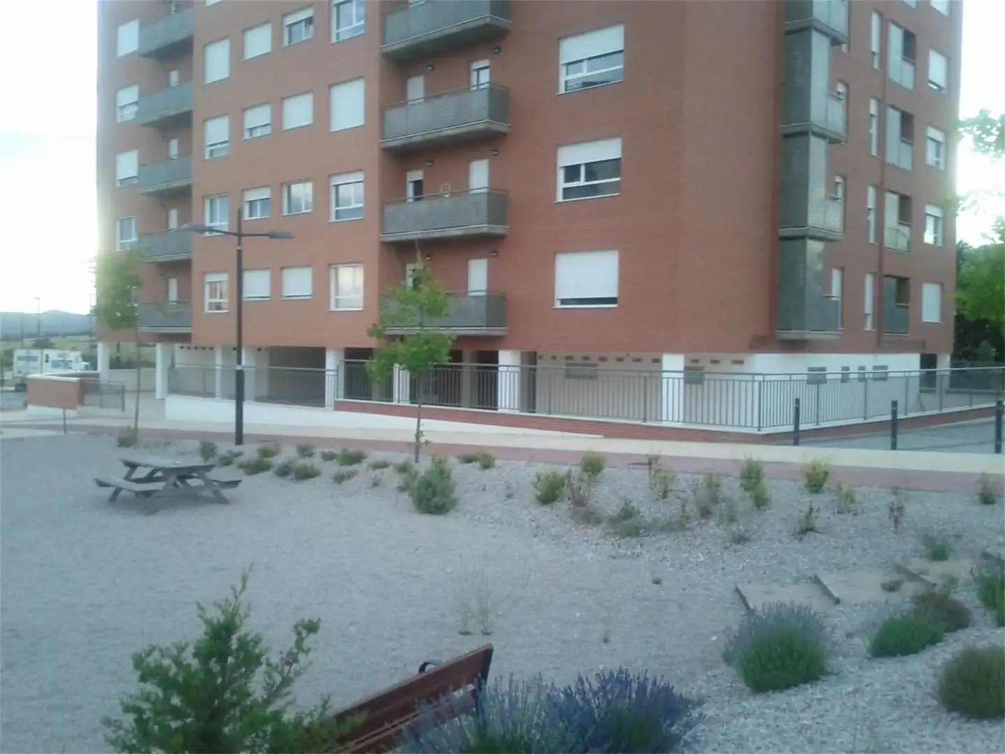 Local en venda a Calle de la Libertad, Eduardo Saavedra - Eloy Sanz Villa Vista exterior de Local en venda en Soria Capital amb Calefacció