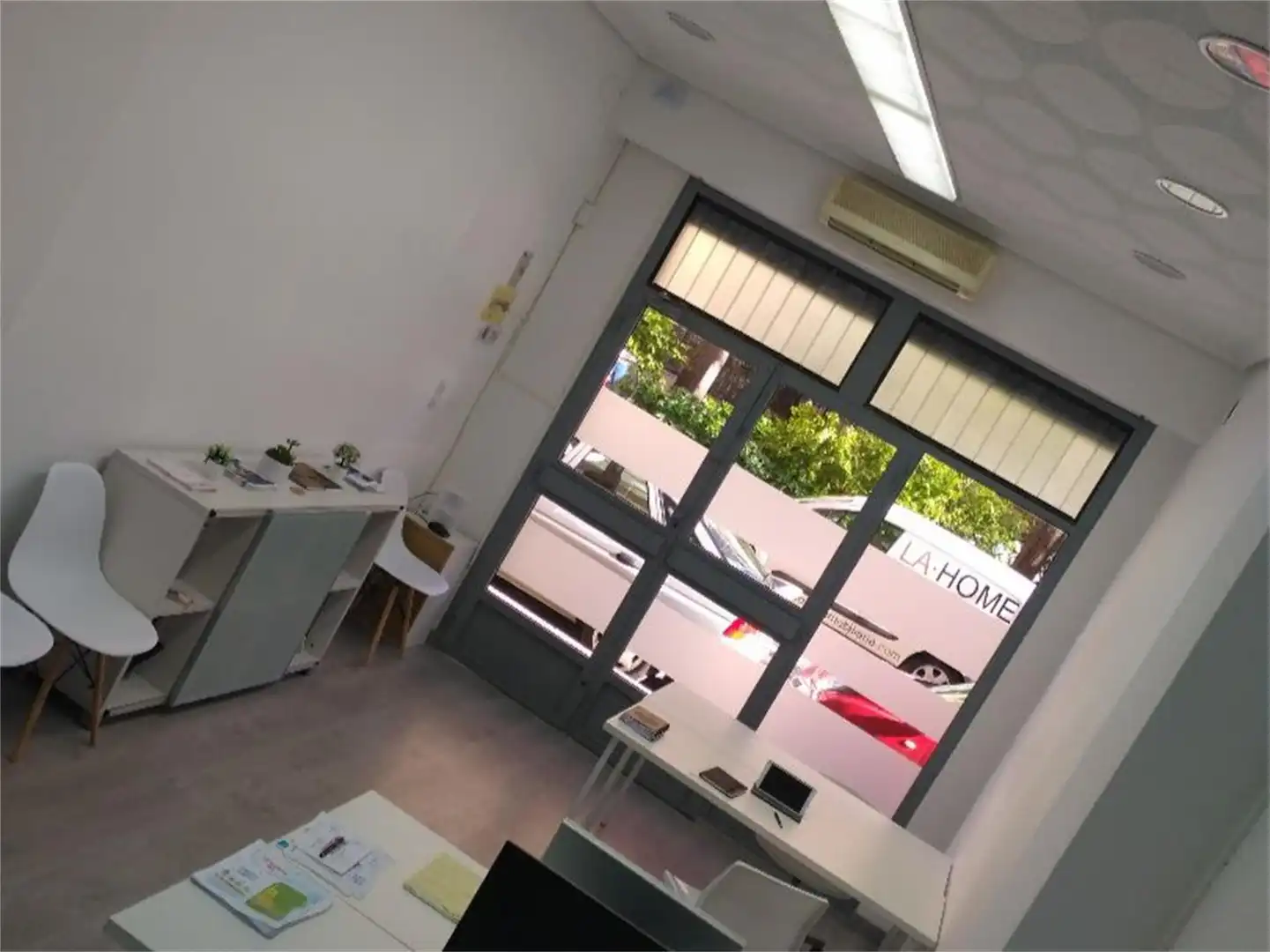 Oficina de alquiler en Calle Benifairó, Sant Pau Oficina de alquiler en Valencia