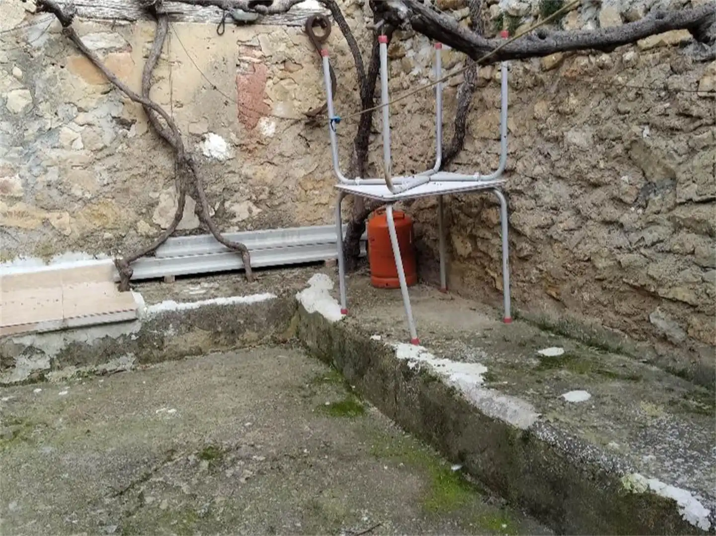 Country homes for sale in Calle Horno, 25, Torralba de los Sisones Balcony of Country homes for sale in Torralba de los Sisones with Heating, Furnished and Washing machine