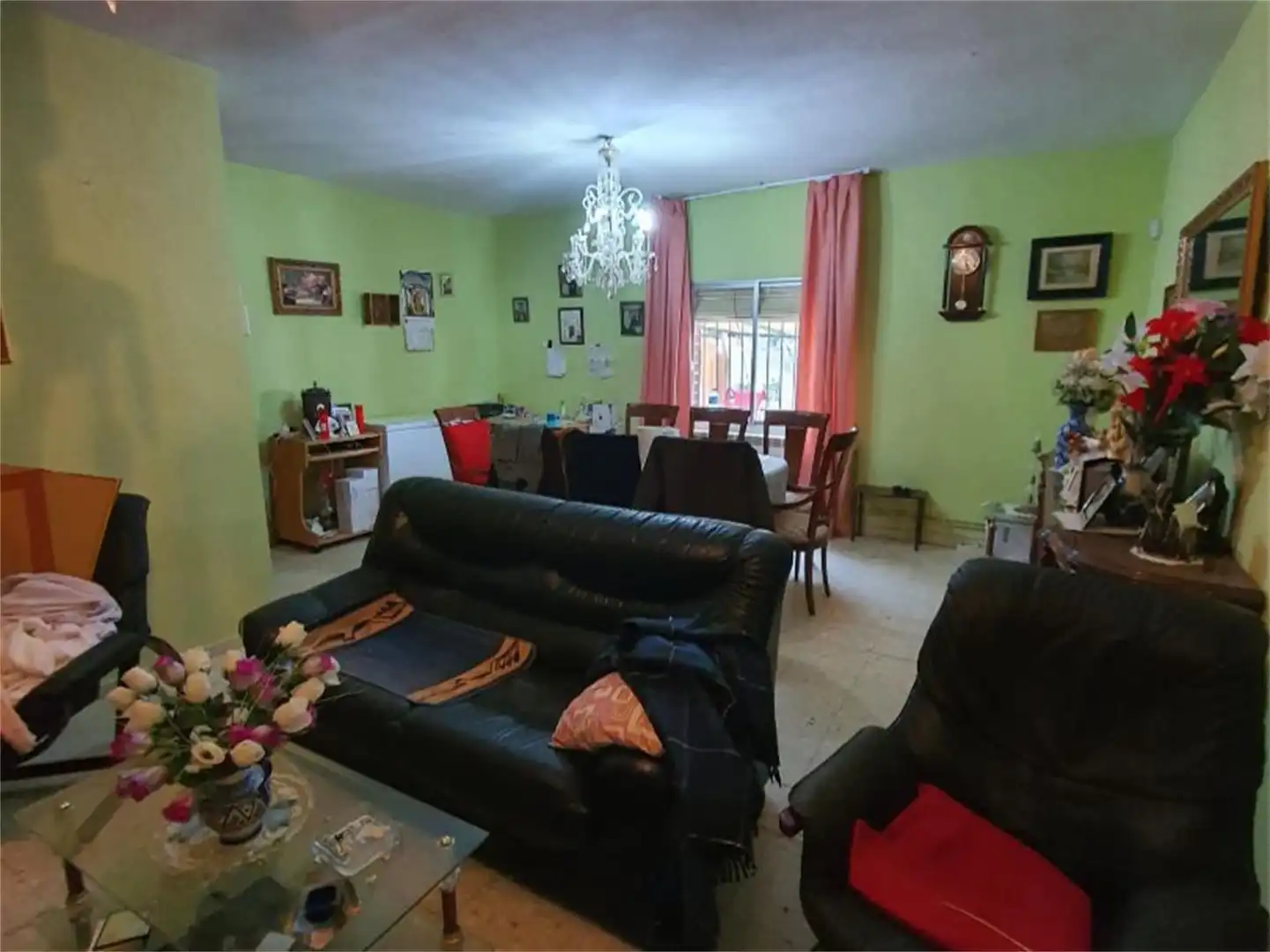 Casa o chalet en venta en Calle 8, 89, Fuentidueña de Tajo Sala de estar de Casa o chalet en venta en Fuentidueña de Tajo con Jardín privado, Terraza y Piscina