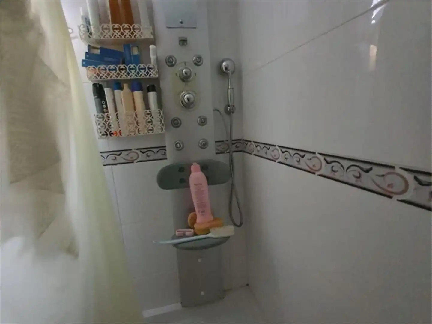 Casa o chalet en venta en Calle 8, 89, Fuentidueña de Tajo Baño de Casa o chalet en venta en Fuentidueña de Tajo con Jardín privado, Terraza y Piscina