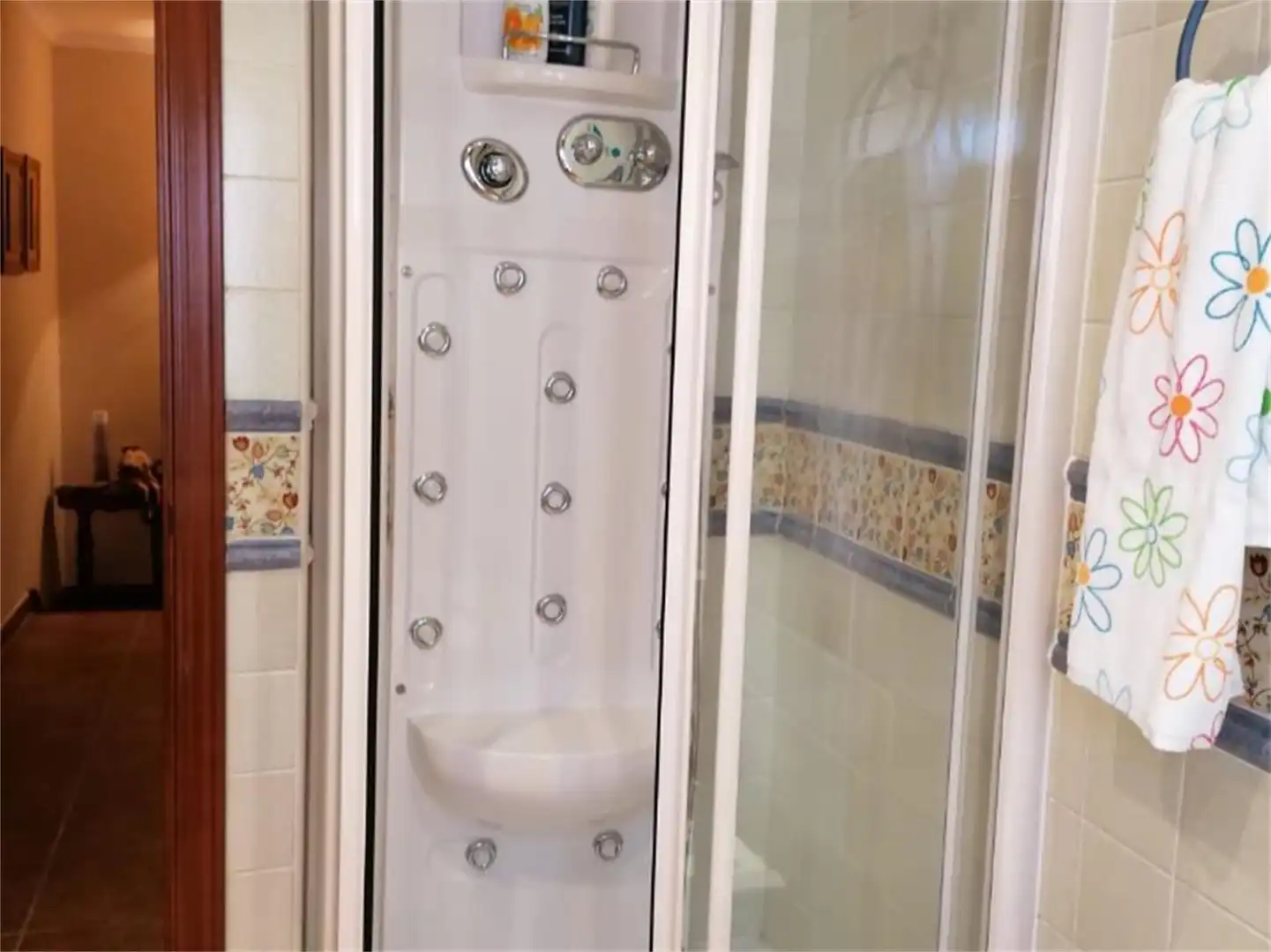 Houses for sale in Calle Mayor, 12, Corral de Almaguer Bathroom of Houses for sale in Corral de Almaguer with Air Conditioner, Furnished and Oven