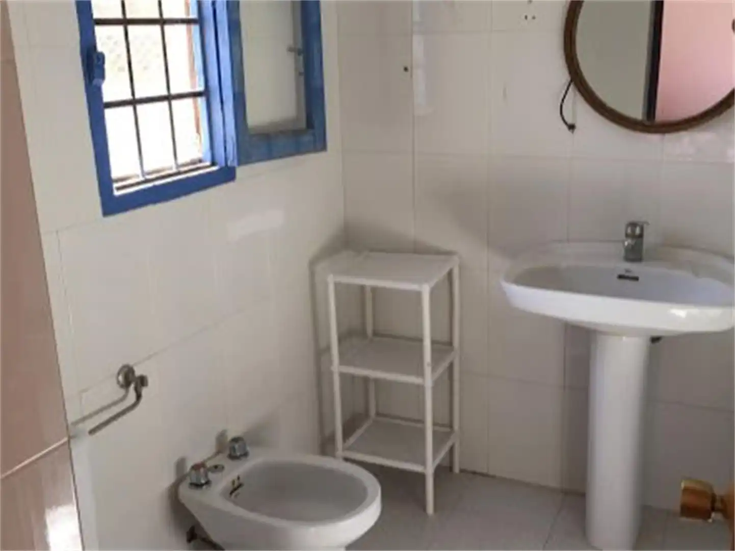 Detached homes for sale in Camino de los Montoros, Ugíjar Bathroom of Detached homes for sale in Ugíjar with Terrace and Oven