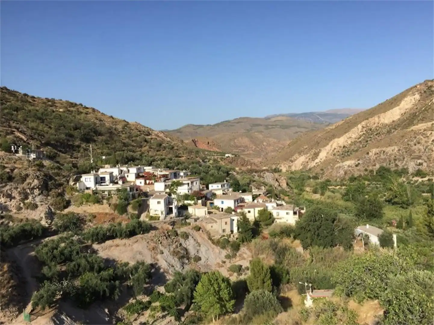 Detached homes for sale in Camino de los Montoros, Ugíjar Exterior view of Detached homes for sale in Ugíjar with Terrace and Oven