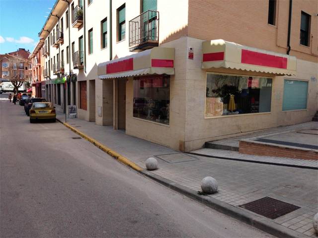 Local comercial en Venta en Calle Félix Sanz, 21 en San Agustín del Guadalix pueblo