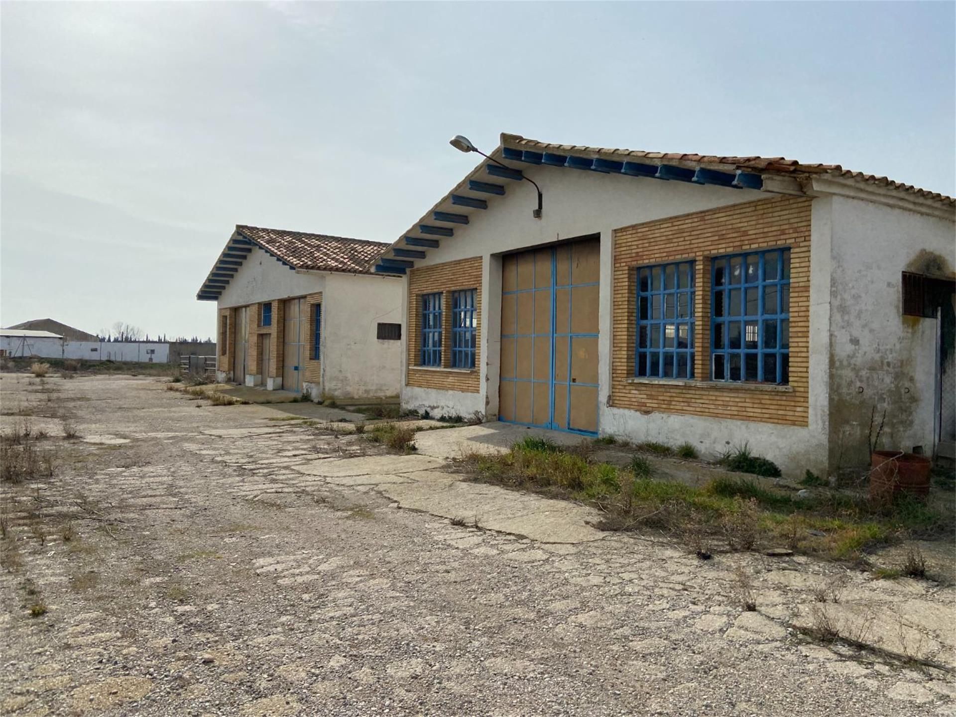 Exterior view of Industrial buildings to rent in  Huesca Capital