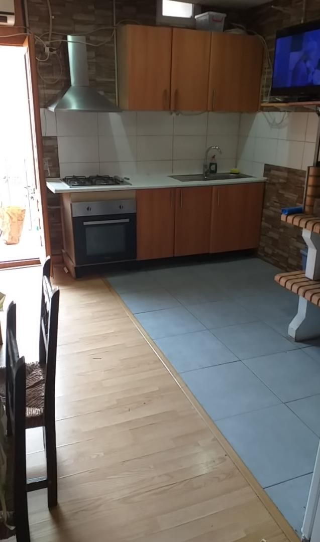 Cuina de Pis per a compartir en Albatàrrec amb Aire condicionat, Parquet i Moblat