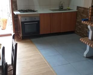 Kitchen of Flat to share in Albatàrrec  with Air Conditioner, Parquet flooring and Furnished