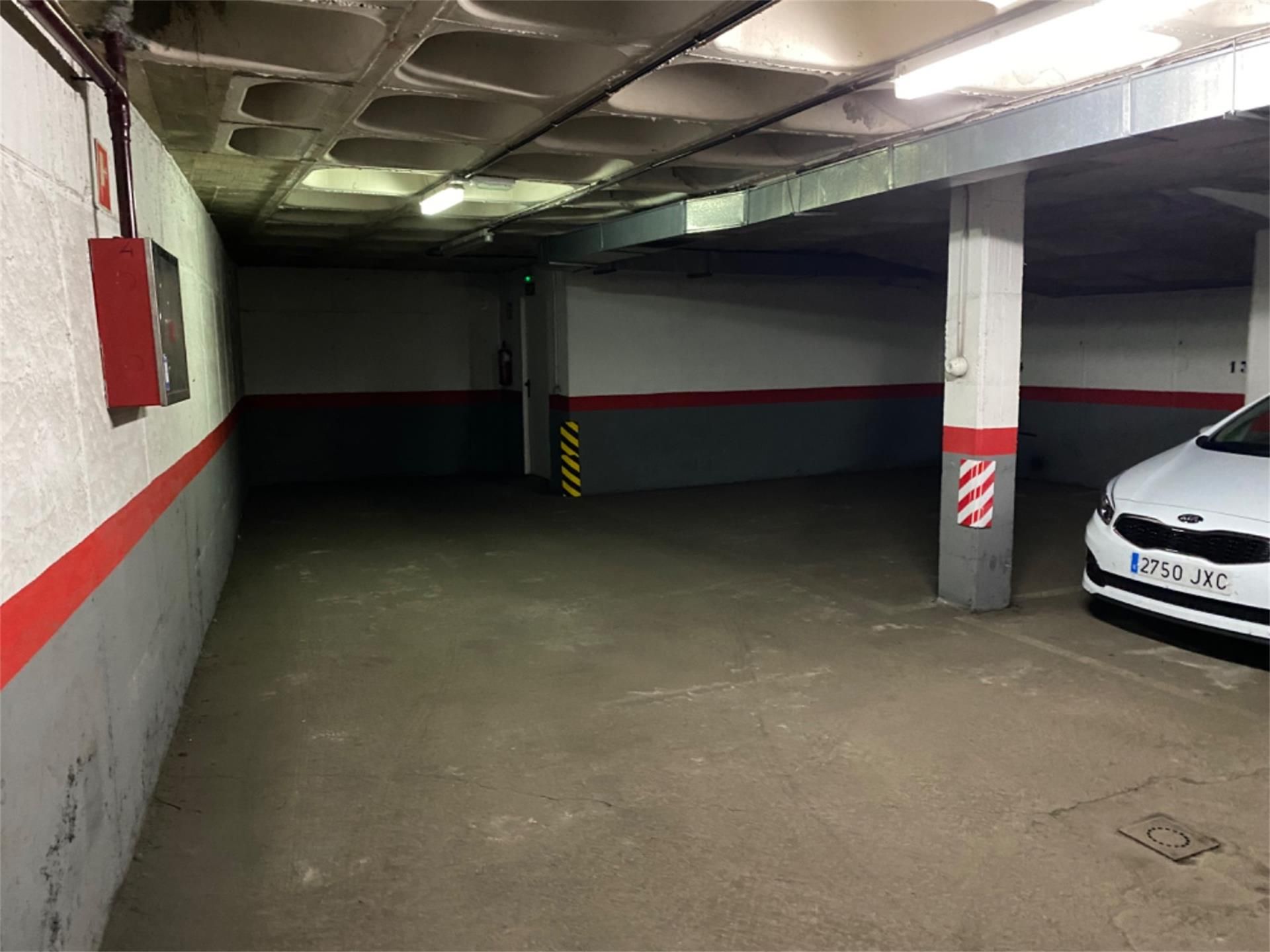 Parking of Garage for sale in  Madrid Capital