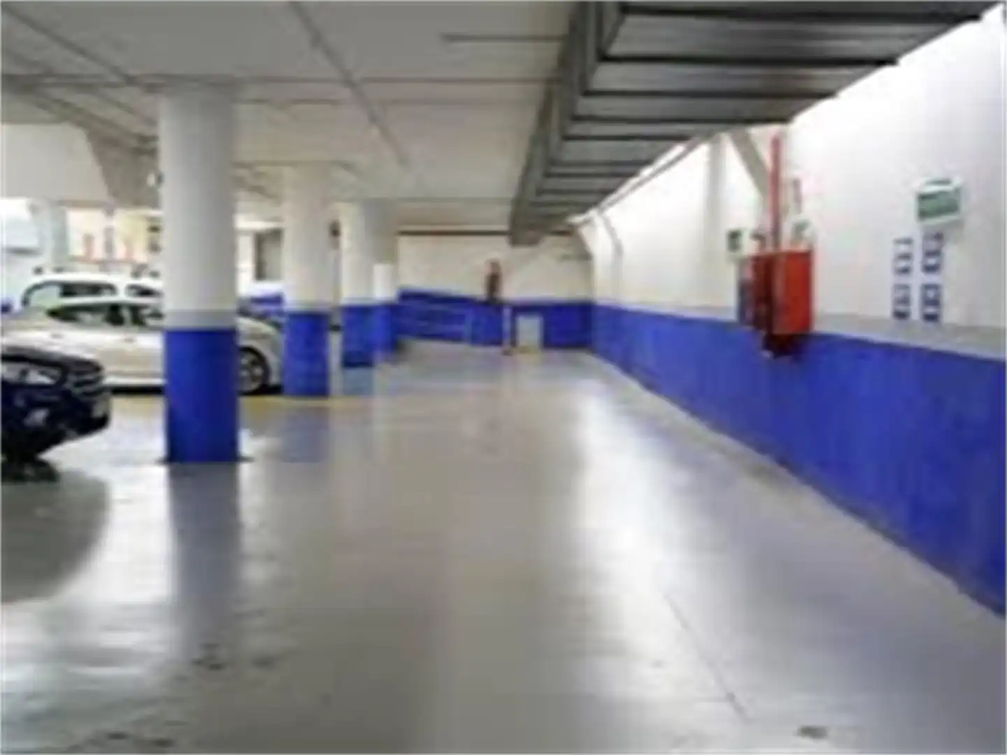 Garage zum Verkauf in Carrer la Rambla, El Raval Parkplatz von Garage zum Verkauf in Barcelona