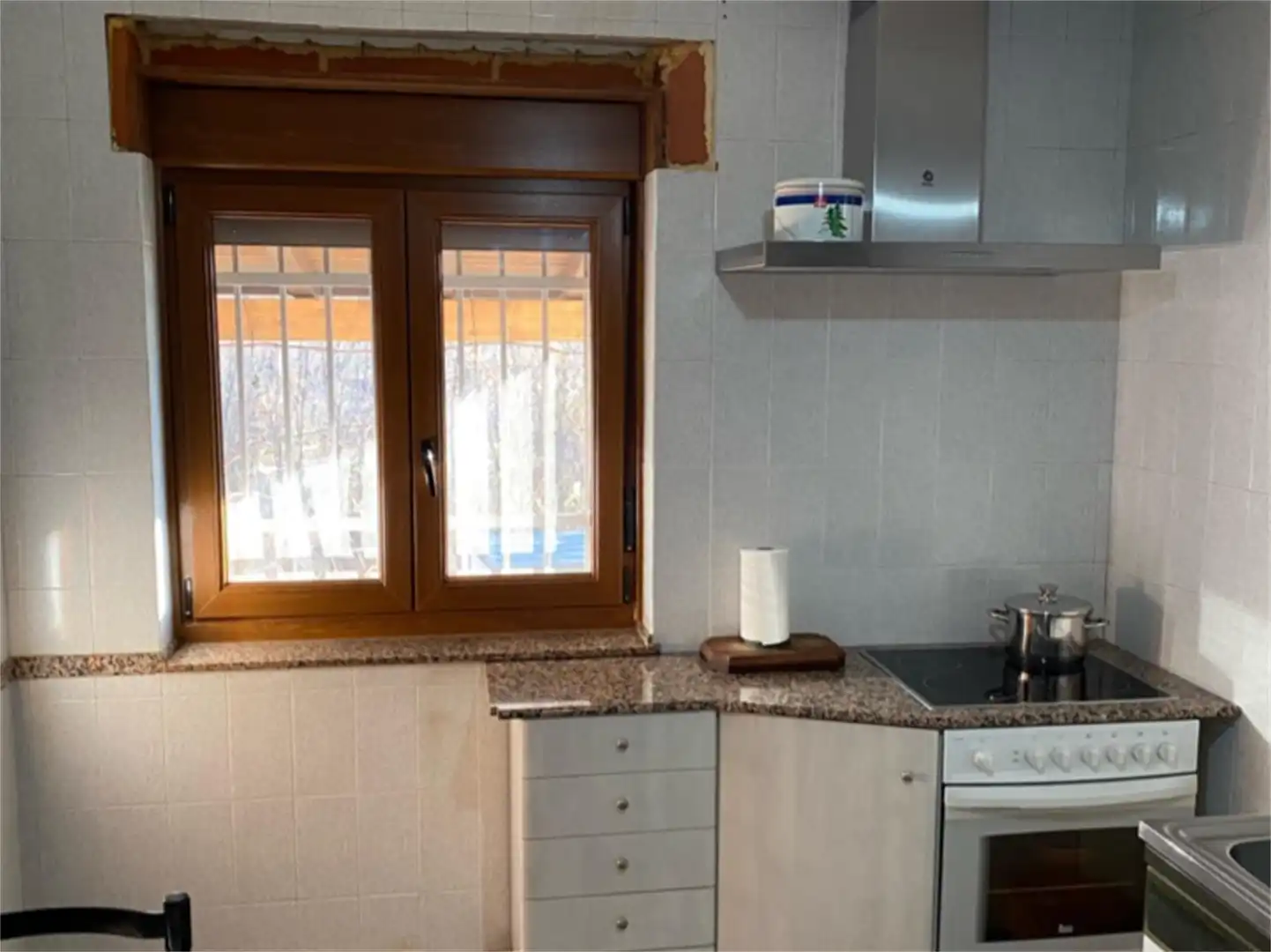 Piso en venta en Camino de Asturianos, Asturianos Cocina de Piso en venta en Asturianos con Calefacción, Jardín privado y Trastero