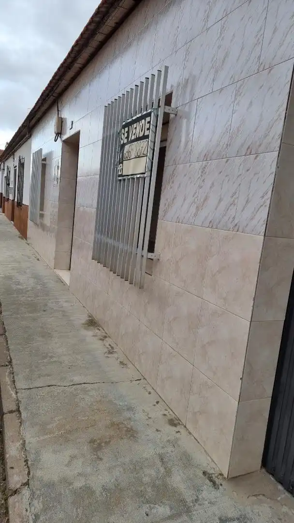 Erdgeschoss zum Verkauf in Calle Quevedo, 30, Villarta de San Juan Außenansicht von Erdgeschoss zum Verkauf in Villarta de San Juan mit Heizung, Möbliert und Ofen