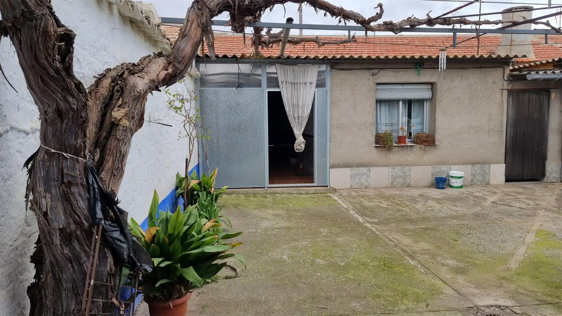 Erdgeschoss zum Verkauf in Calle Quevedo, 30, Villarta de San Juan Garten von Erdgeschoss zum Verkauf in Villarta de San Juan mit Heizung, Möbliert und Ofen