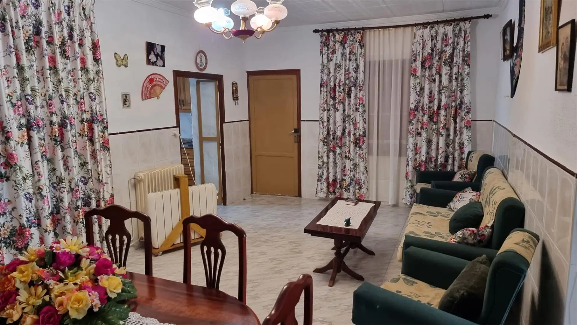 Erdgeschoss zum Verkauf in Calle Quevedo, 30, Villarta de San Juan Wohnzimmer von Erdgeschoss zum Verkauf in Villarta de San Juan mit Heizung, Möbliert und Ofen