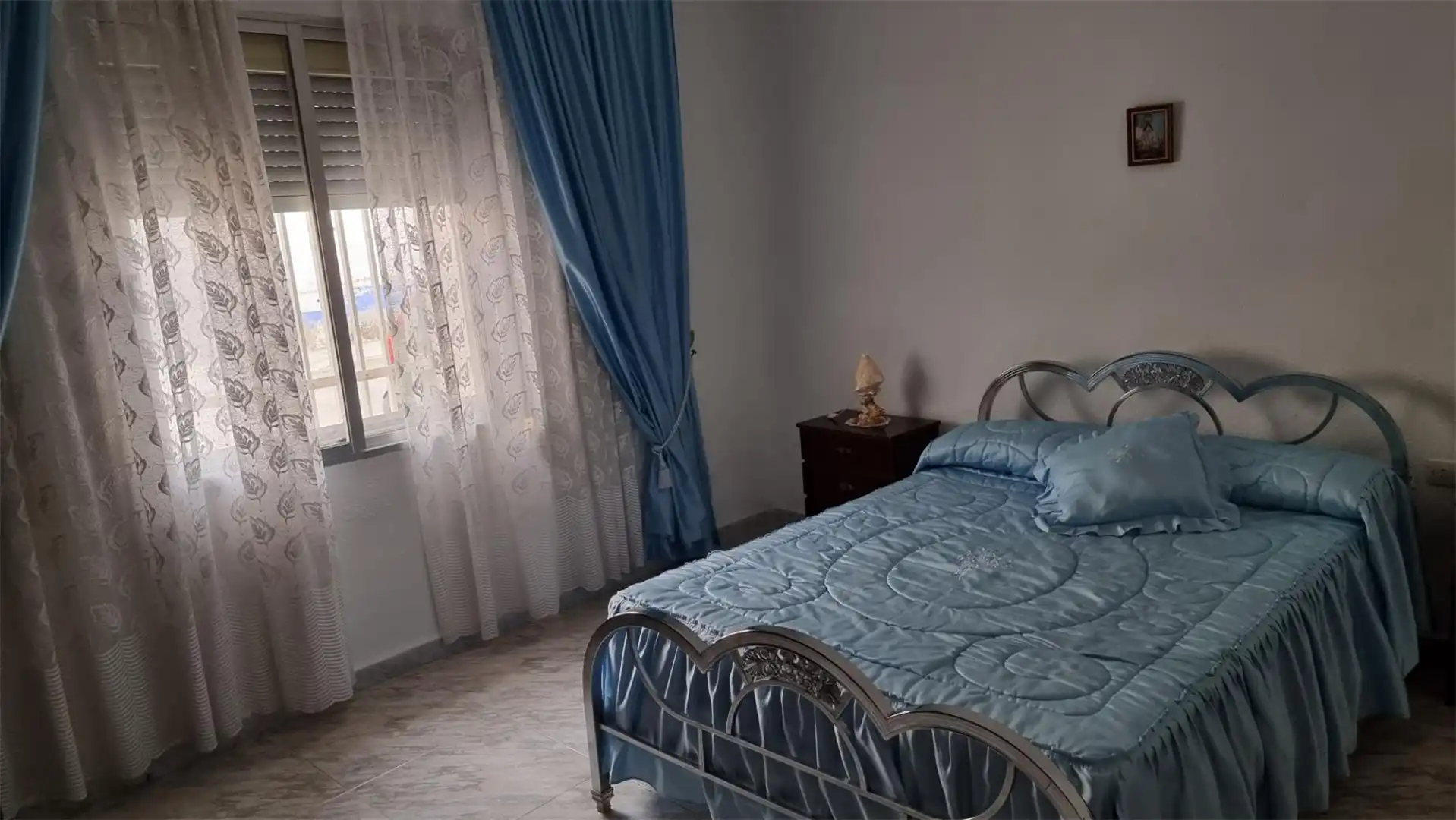 Erdgeschoss zum Verkauf in Calle Quevedo, 30, Villarta de San Juan Schlafzimmer von Erdgeschoss zum Verkauf in Villarta de San Juan mit Heizung, Möbliert und Ofen