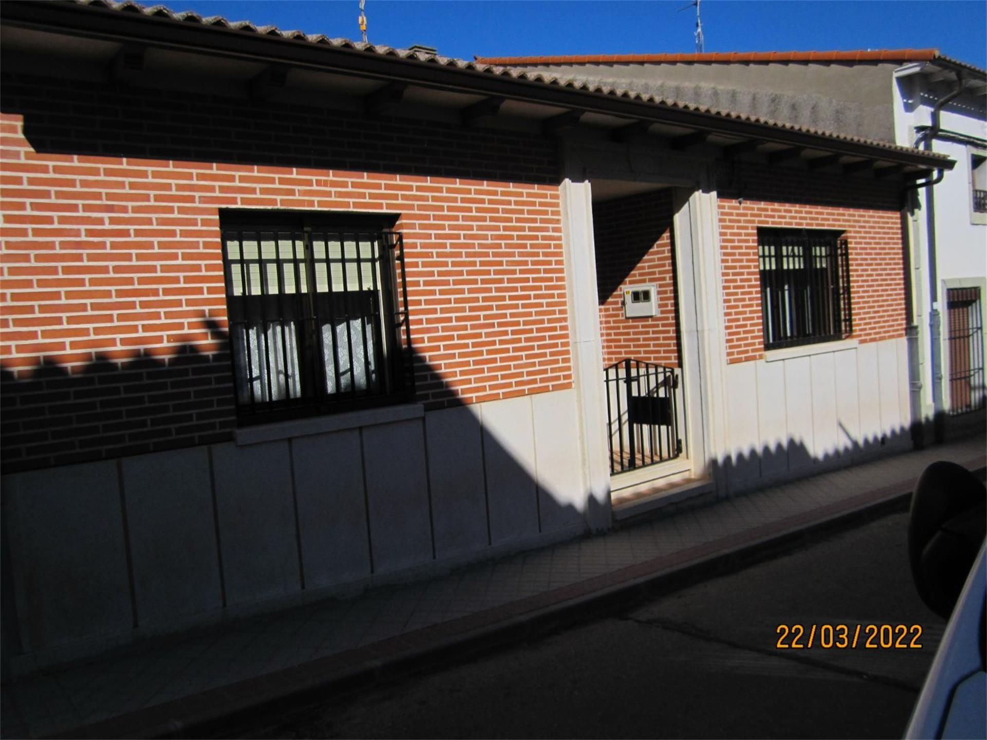 Exterior view of Single-family semi-detached for sale in Nava del Rey  with Heating and Storage room