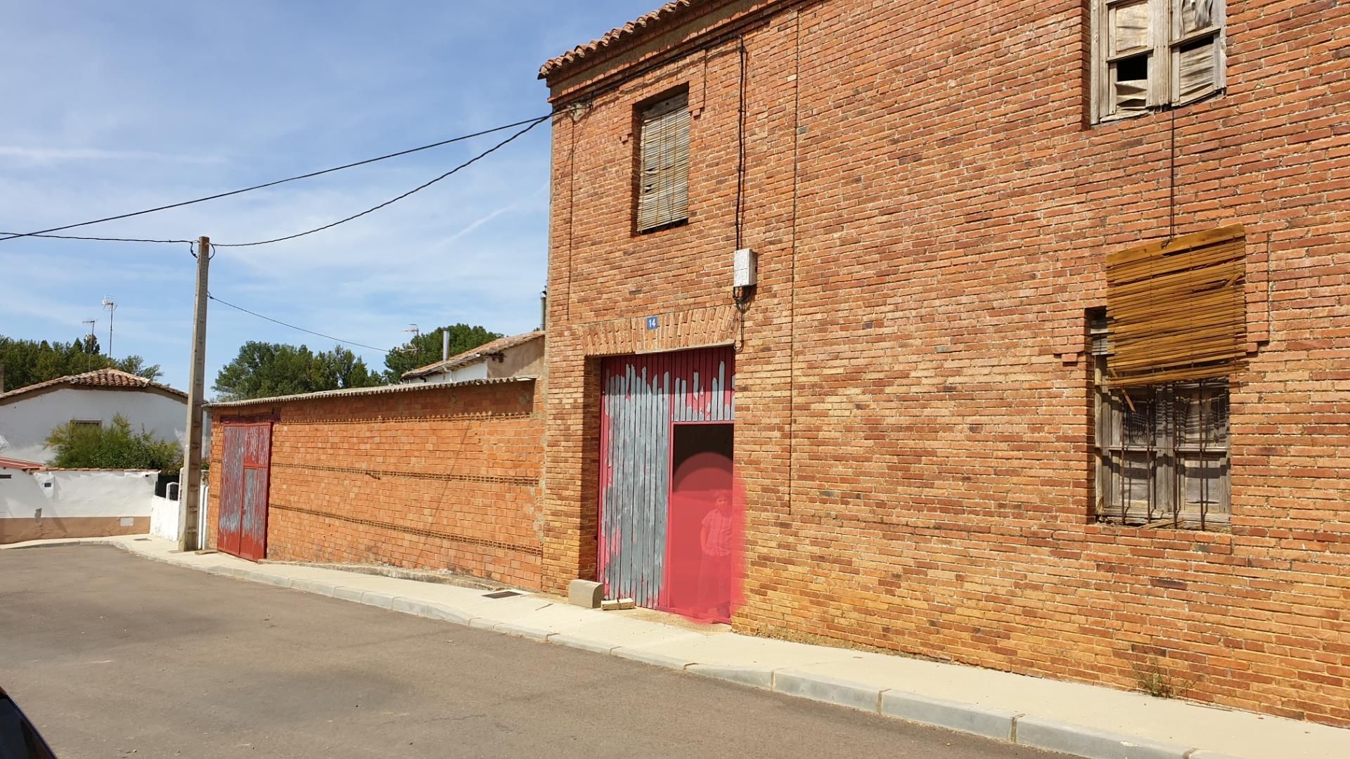 Vista exterior de Casa adosada en venda en Villazanzo de Valderaduey