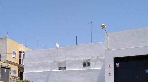 Photo 2 of Single-family semi-detached for sale in Calle Torre Bermeja, 17, La Banda - Campo de Fútbol, Cádiz