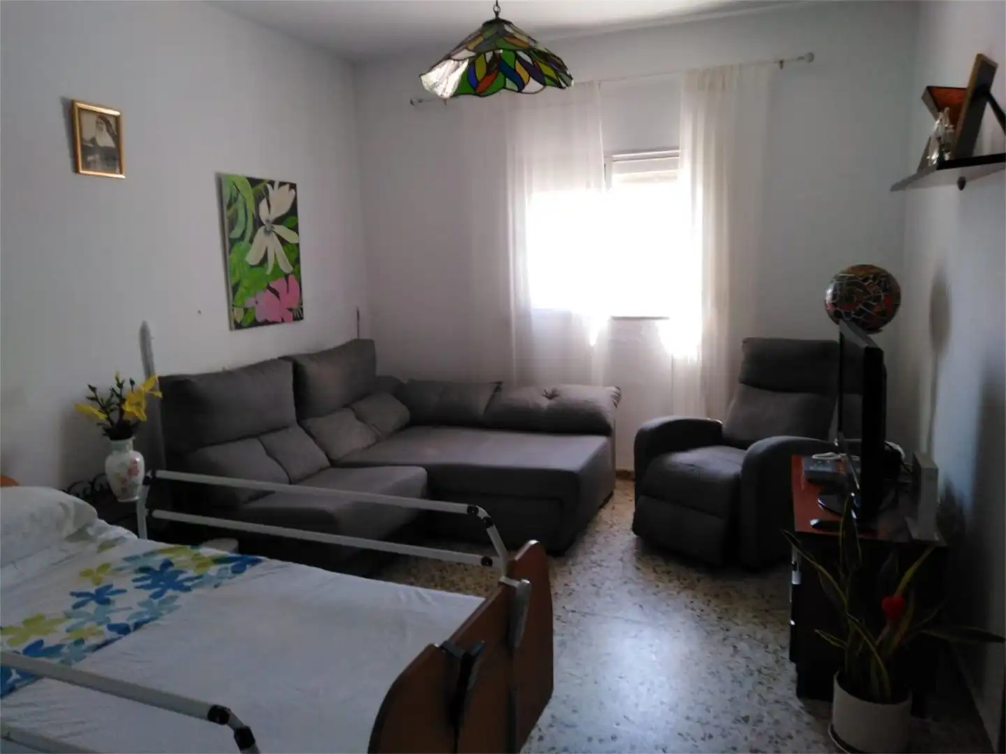 Sala d'estar de Casa adosada en venda en Chiclana de la Frontera amb Terrassa, Traster i Moblat