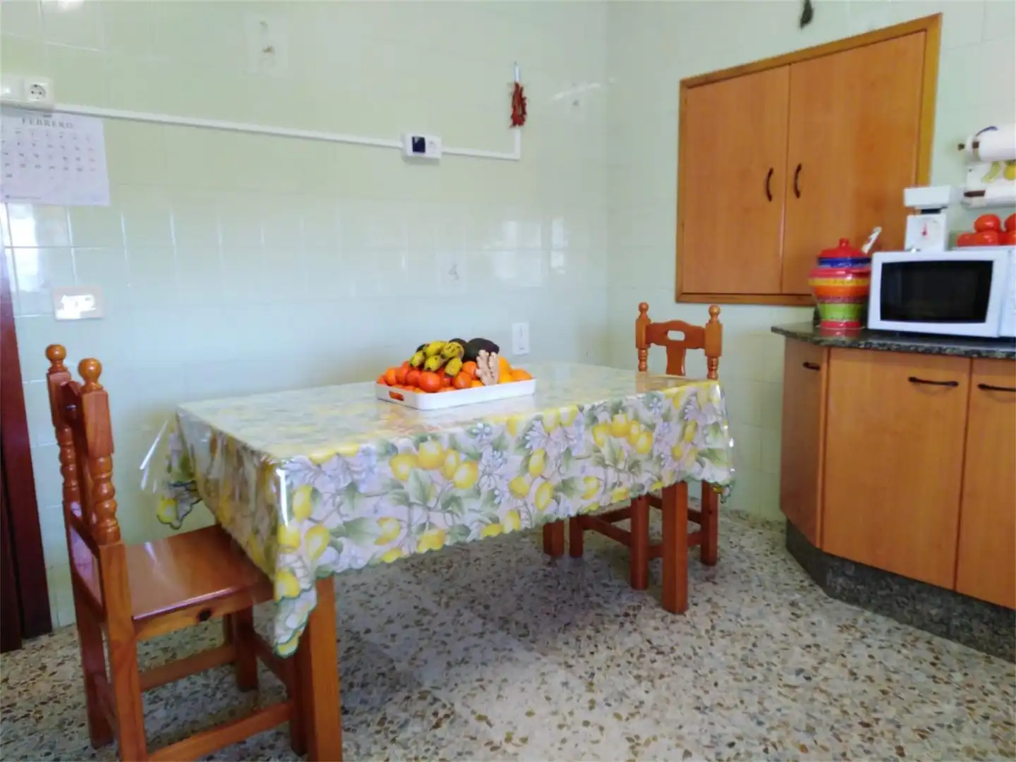 Cuina de Casa adosada en venda en Chiclana de la Frontera amb Terrassa, Traster i Moblat