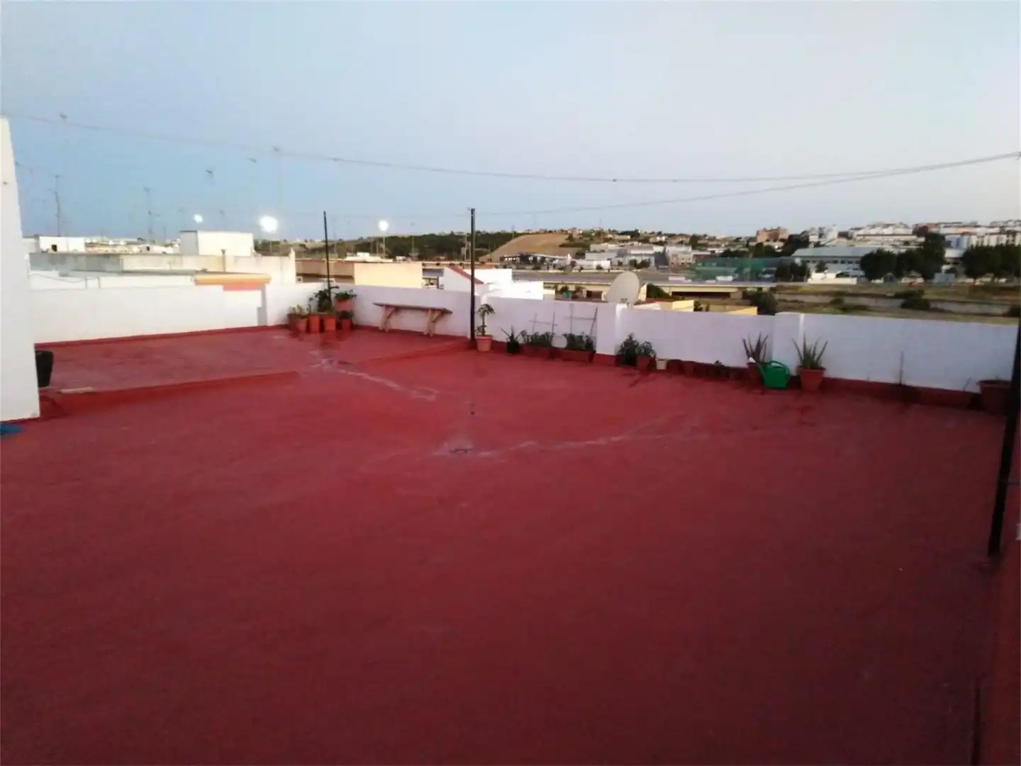 Terrassa de Casa adosada en venda en Chiclana de la Frontera amb Terrassa, Traster i Moblat