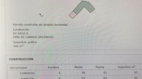 Casa adosada en venta en Plaza del Arco, 4, Piña de Campos, Palencia - imagen 3 Foto 3 de Casa adosada en venta en Plaza del Arco, 4, Piña de Campos, Palencia