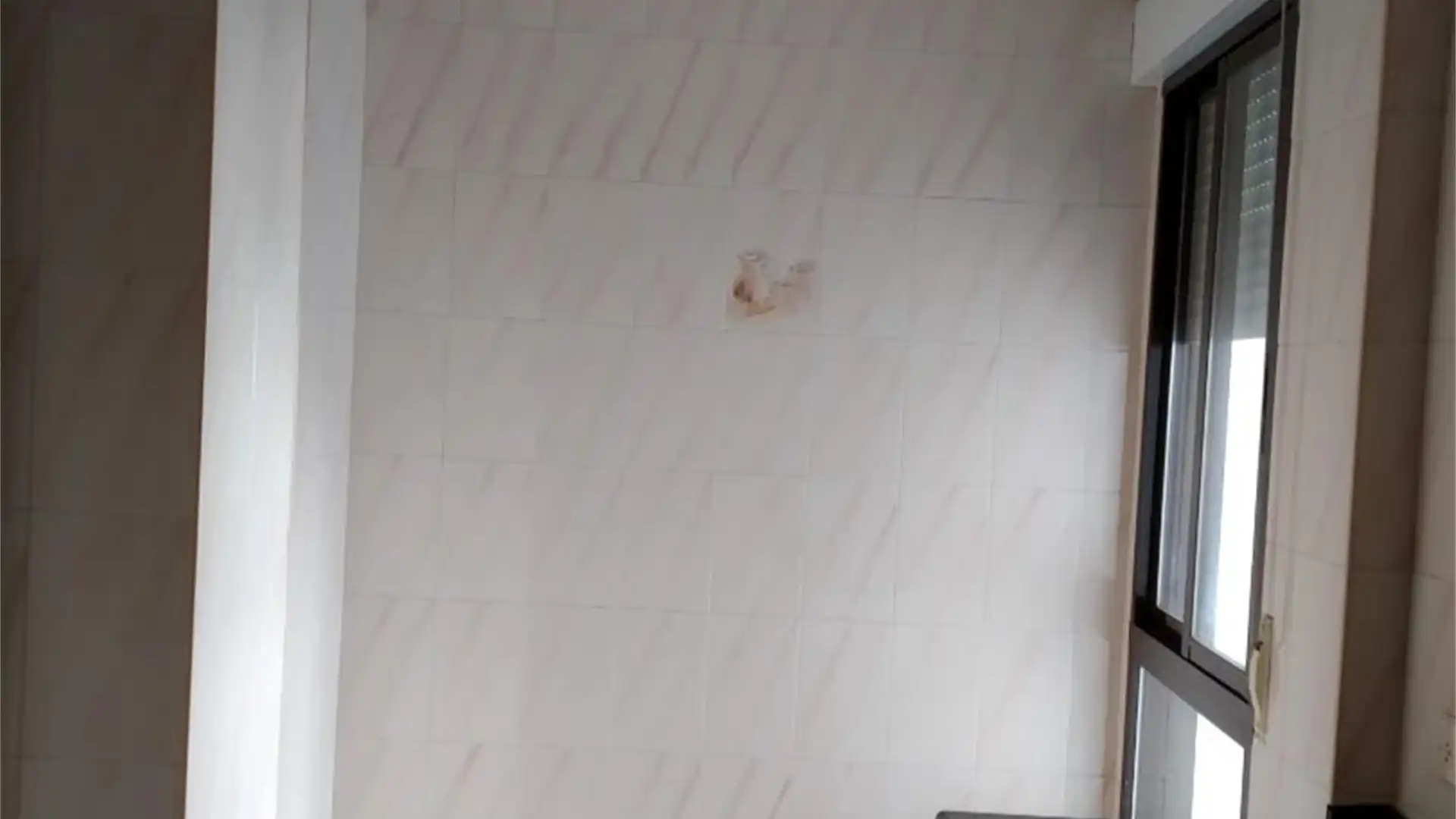 Piso en venta en Calle Los Trigales, San Juanillo Cocina de Piso en venta en Palencia Capital con Parquet y Trastero