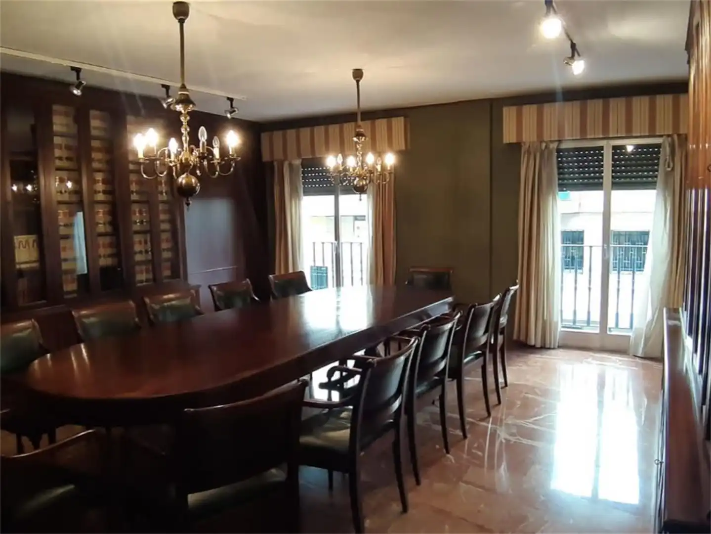 Büro zur Miete in Calle Rafael González Abreu, 16, Arenal - Museo Esszimmer von Büro zur Miete in Sevilla