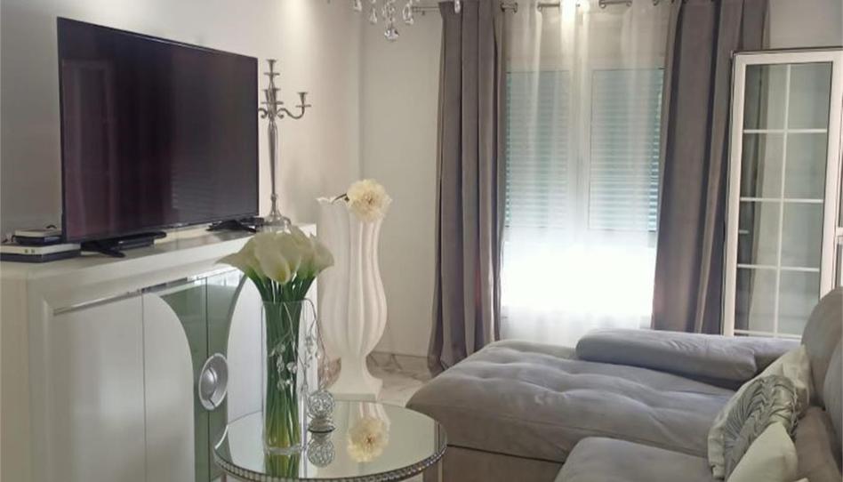 Flat for sale in Calle Levante, El Parador de las Hortichuelas, Almería - image 1 Photo 1 of Flat for sale in Calle Levante, El Parador de las Hortichuelas, Almería