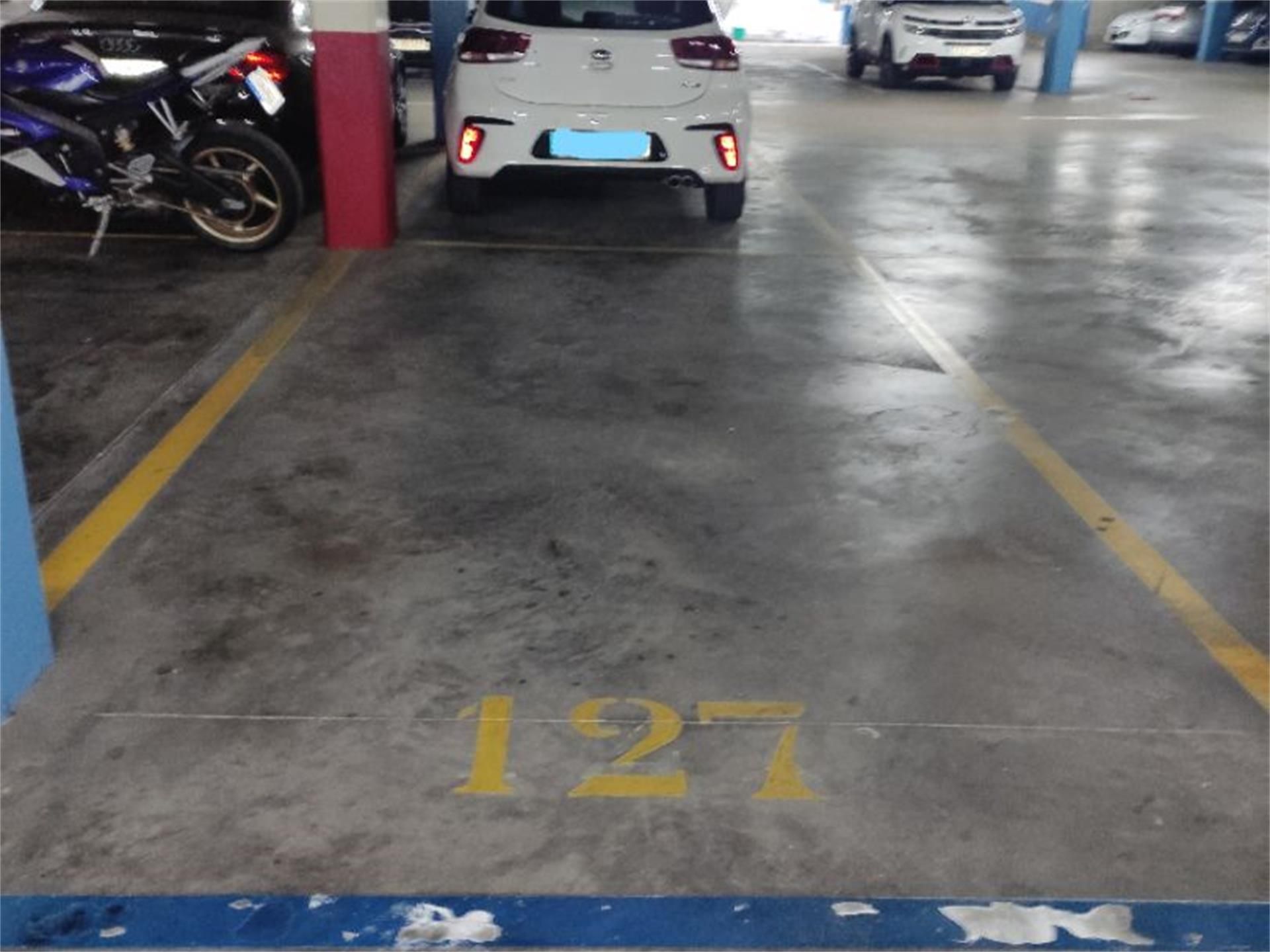 Aparcament de Garatge en venda en Terrassa