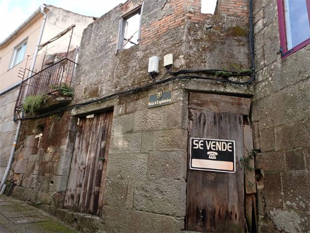 Planta baja en Venta en OU-0414 en Boborás